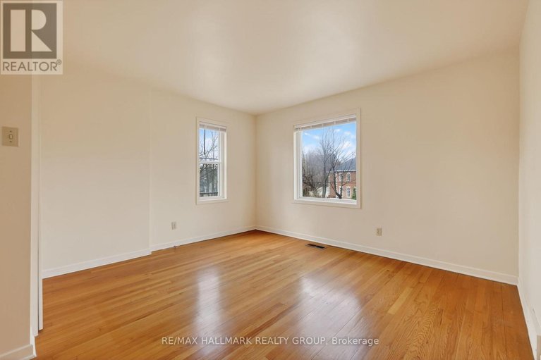 29680907/570-minto-place/rockcliffe/ottawa/ontario/K1M0A8_39