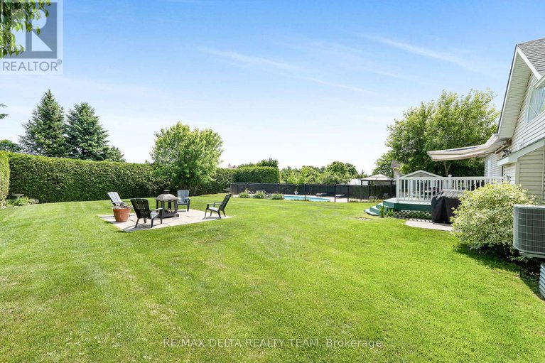 28499288/1147-fieldown-street/cumberland-ridge/ottawa/ontario/K4C1R7_33