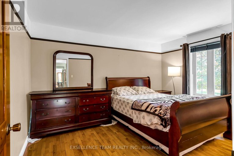 28974321/3769-4th-line-road/south-glengarry-lancaster-twp/south-glengarry/ontario/K0B1H0_18