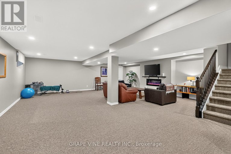 29123795/506-chriscraft-way/mahogany-community/ottawa/ontario/K4M0G1_30