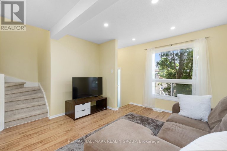 28421577/3238-uplands-drive/hunt-club/ottawa/ontario/K1V0C7_5