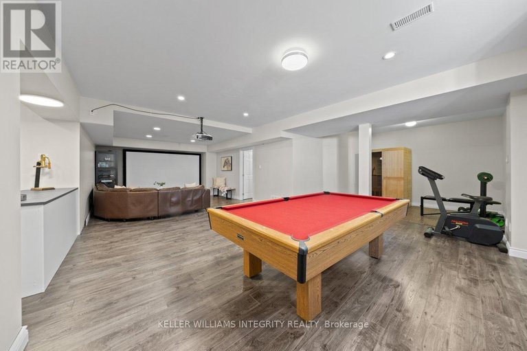 28490168/16-blackshire-circle/stonebridge/ottawa/ontario/K2J5L8_43