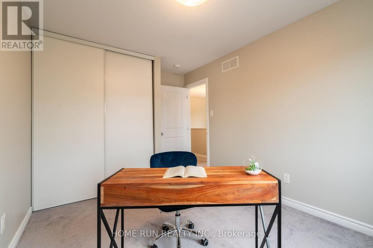 28823444/974-kilbirnie-drive/half-moon-bay/ottawa/ontario/K2J6E6_30
