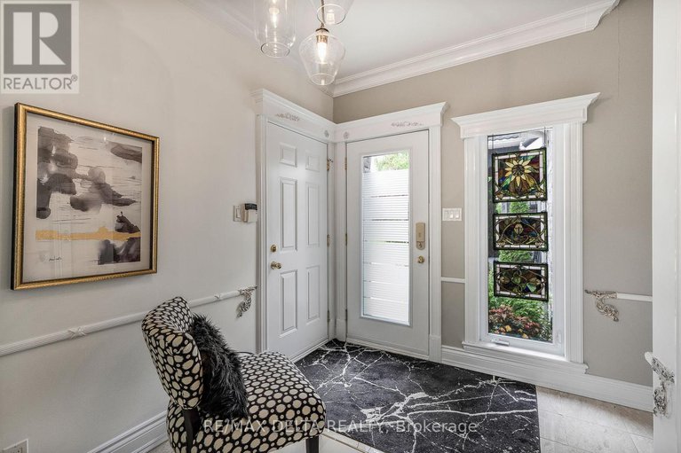 28387496/2584-woods-street/town-of-rockland/clarence-rockland/ontario/K4K1J2_29