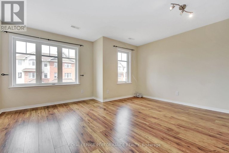 29322609/125-windswept-private/riverside-southgloucester-glen/ottawa/ontario/K1V0Z4_6