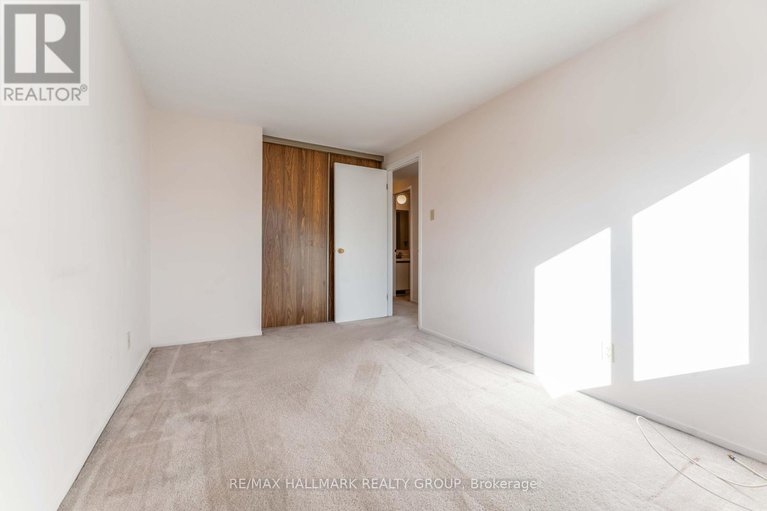 28859547/447-canotia-place/fallingbrookpineridge/ottawa/ontario/K4A2K1_23