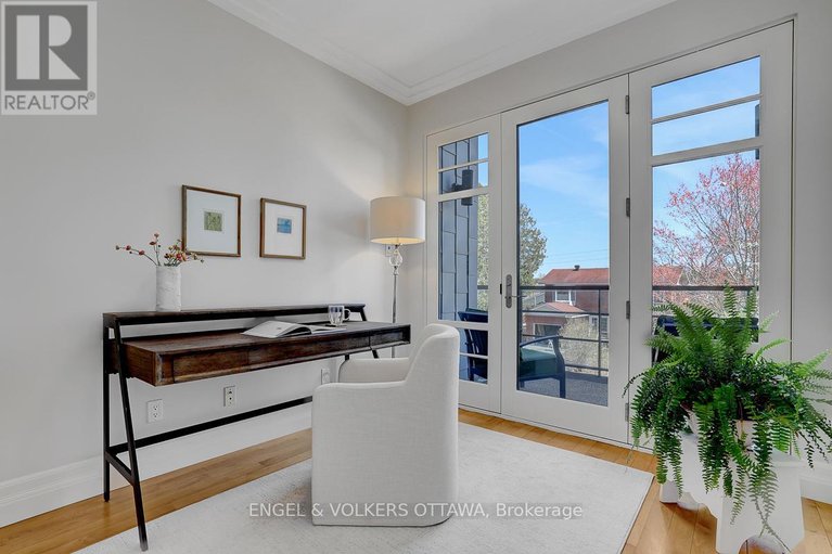 29673243/592-brierwood-avenue/mckellarhighland/ottawa/ontario/K2A2H8_27