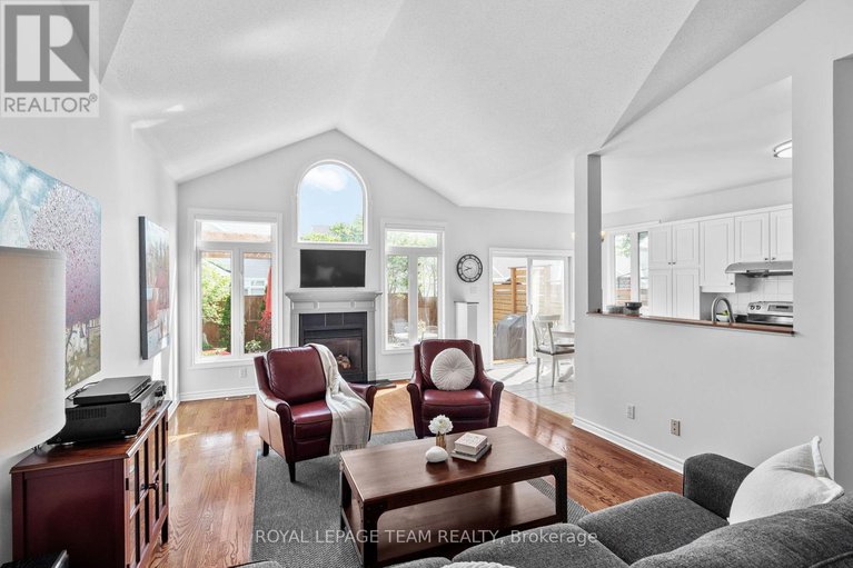 28525095/29-shining-star-circle/stittsville-south/ottawa/ontario/K2S2B4_16