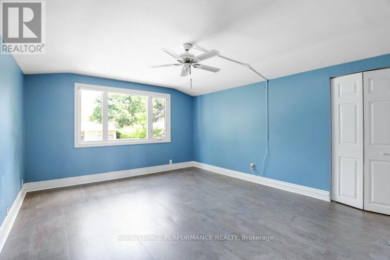 28664290/1388-wesmar-drive/alta-vista/ottawa/ontario/K1H7T5_21