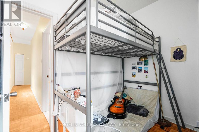 28681479/293-somerset-street-e/sandy-hill/ottawa/ontario/K1N6V9_23