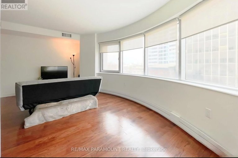 29041246/404-234-rideau-street/sandy-hill/ottawa/ontario/K1W5X8_11