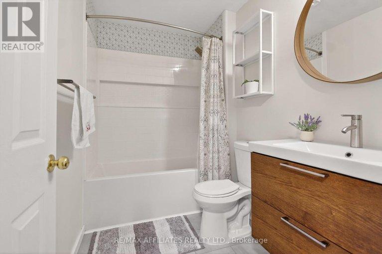 29163321/137-lilibet-crescent/ellwood/ottawa/ontario/K1V2A1_30