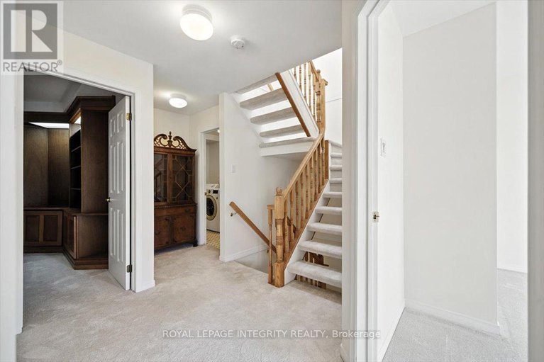 28800164/17-columbus-avenue/overbrook/ottawa/ontario/K1K1R2_22