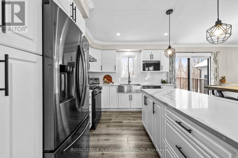 29228643/57-main-street/finch/north-stormont/ontario/K0C1K0_18