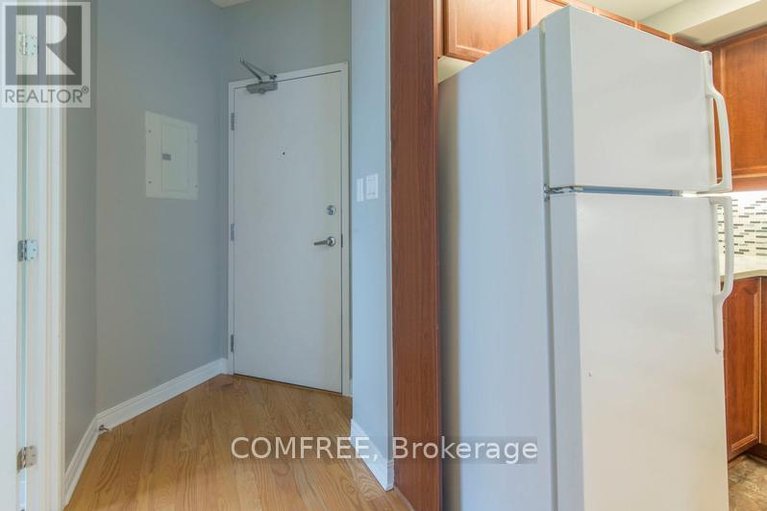 29146987/709-134-york-street/lower-townbyward-market/ottawa/ontario/K1N1K8_20