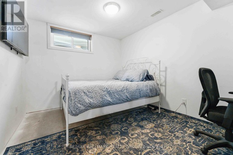 29428566/254-sunnyridge-crescent/emerald-meadowstrailwest/ottawa/ontario/K2M0H3_24