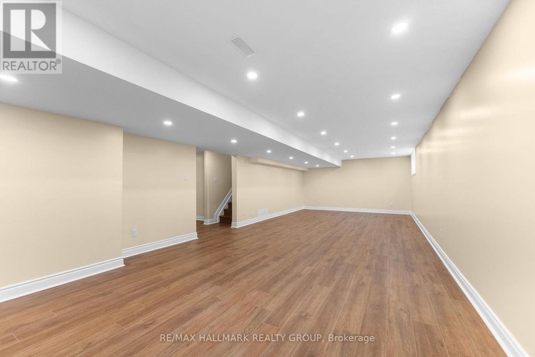 29686745/313-eckerson-avenue/stittsville-south/ottawa/ontario/K2S0K8_40