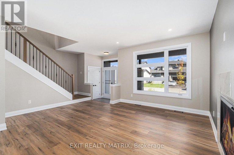 29259370/1355-fribourg-street/embrun/russell/ontario/K0A1W0_3