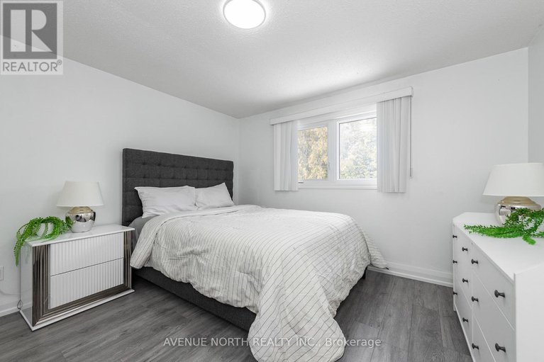 29440348/2007-tawney-road/hawthorne-meadows/ottawa/ontario/K1G1B5_34