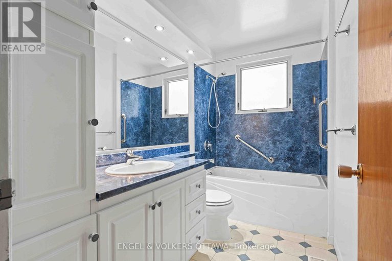 29096977/1957-sharel-drive/urbandale-acres/ottawa/ontario/K1H6W3_32