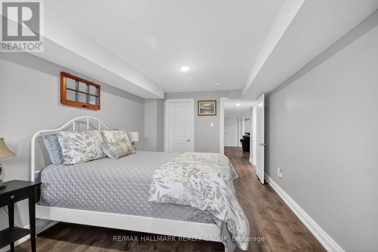 29641179/131-rivington-street/carp/ottawa/ontario/K0A1L0_39