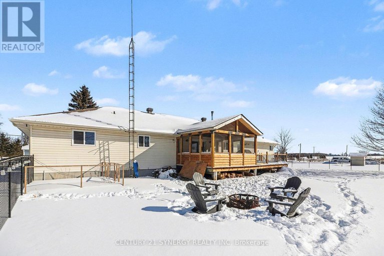 29365136/2290-valley-street/moose-creek/north-stormont/ontario/K0C1W0_43