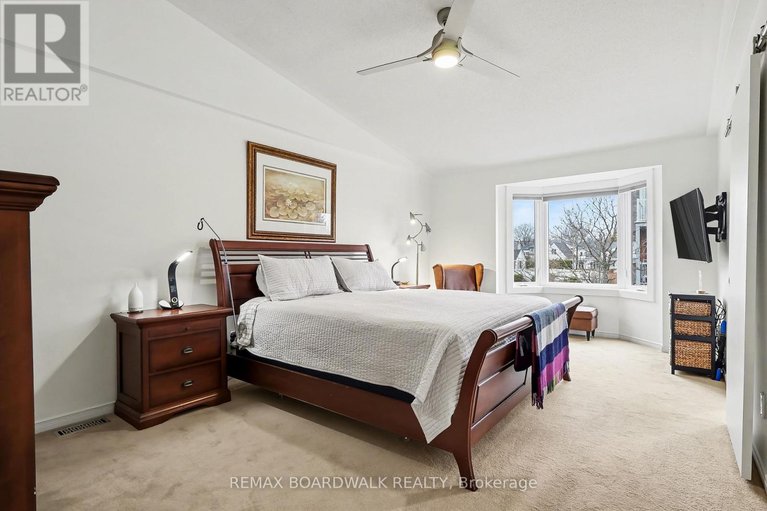 29619269/295-meilleur-private/vanier/ottawa/ontario/K1L0A2_19