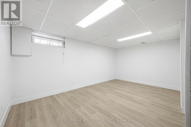 29285913/6-7868-jeanne-darc-boulevard-n/convent-glen-north/ottawa/ontario/K1C2E9_30