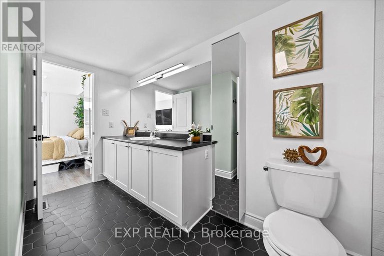 28648358/615-makwa-private/cfb-rockcliffe-and-area/ottawa/ontario/K1K5A4_32