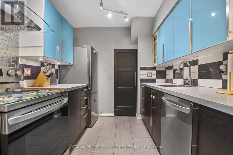 29430599/1f-banner-road/sheahan-estatestrend-village/ottawa/ontario/K2H8T3_4