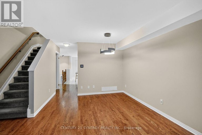 29074489/21-scout-street/central-park/ottawa/ontario/K2C4B9_25