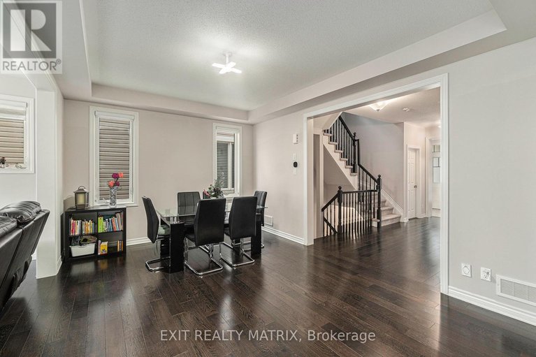 29624388/350-sweetclover-way/avalon-west/ottawa/ontario/K4A1E6_16
