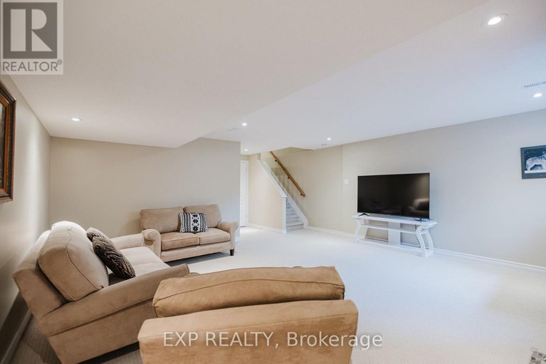 28568800/6083-north-bluff-drive/riverside-southgloucester-glen/ottawa/ontario/K1V2L6_35