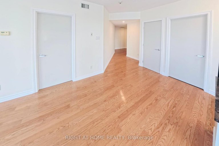 29185277/1901-234-rideau-street/sandy-hill/ottawa/ontario/K1N0A9_7