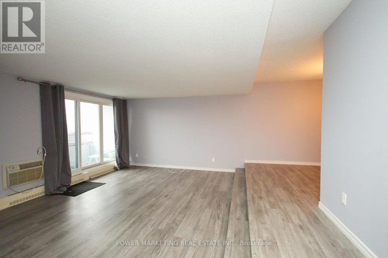 28098292/1604-1081-ambleside-drive/woodroffe/ottawa/ontario/K2B8C8_11
