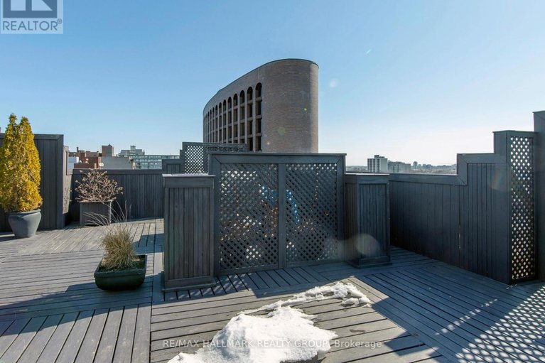 29633672/1c-260-metcalfe-street/ottawa-centre/ottawa/ontario/K2P1R6_32