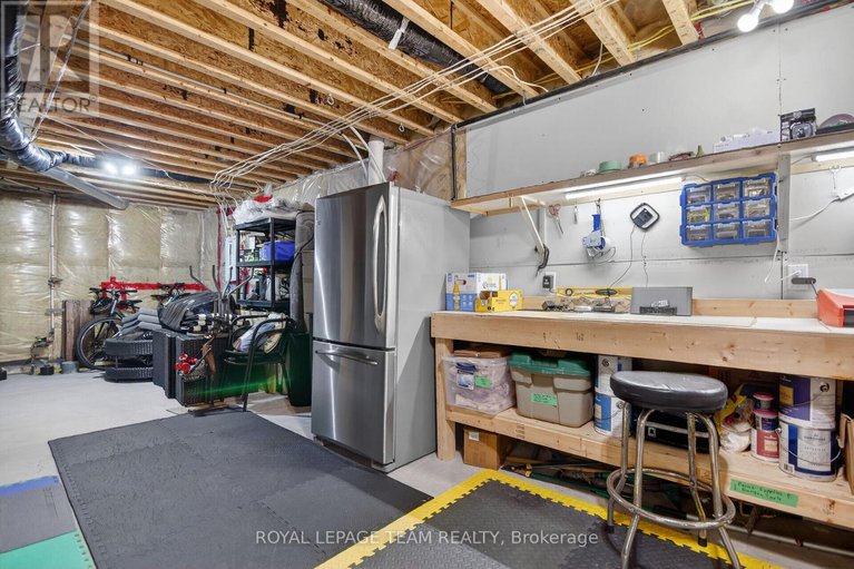 29264458/333-antigonish-avenue/springridgeeast-village/ottawa/ontario/K4A0T9_33