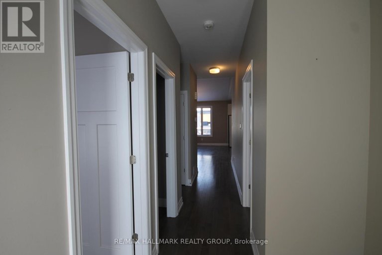 29203056/23-solara-private/clarencerockland-twp/clarence-rockland/ontario/K4K0K9_3