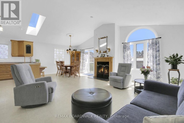 29638763/6658-benoit-street/chateauneuf/ottawa/ontario/K1C1J6_7