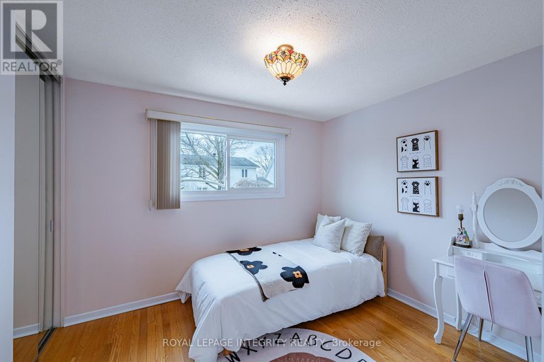 29456641/664-glenhurst-crescent/beacon-hill-north/ottawa/ontario/K1J7B7_44