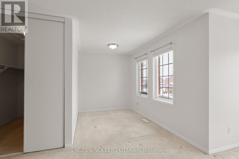 29194786/14-gatesbury-street/longfields/ottawa/ontario/K2J4X5_32