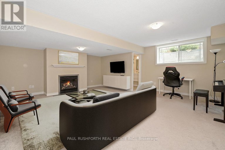 28623719/512-barrick-hill-road/emerald-meadowstrailwest/ottawa/ontario/K2M0B5_29