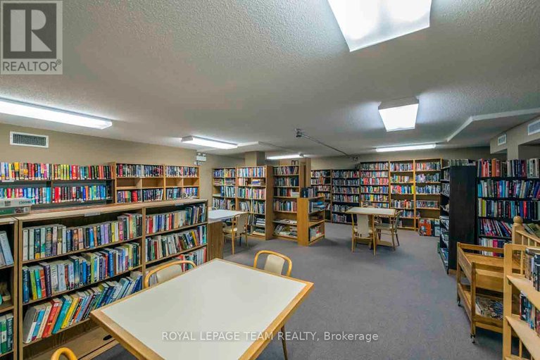 28223881/1603-265-poulin-avenue/britannia/ottawa/ontario/K2B7Y8_34