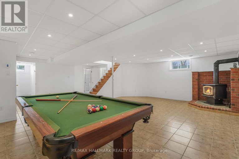 29643565/1-clarence-court/clarencerockland-twp/clarence-rockland/ontario/K4K1K7_22