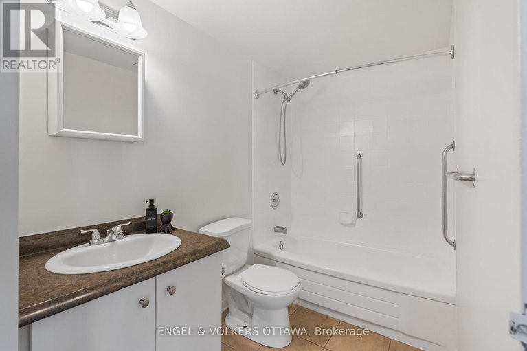 28611084/610-45-holland-avenue/ottawa-west/ottawa/ontario/K1Y4S3_13