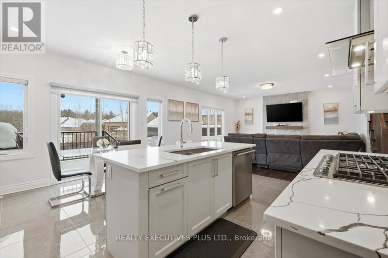 29225784/1082-docteur-corbeil-boulevard/town-of-rockland/clarence-rockland/ontario/K4K0E9_10