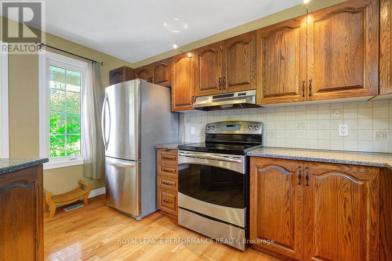 28801752/1895-horizon-drive/vars-village/ottawa/ontario/K0A3H0_17