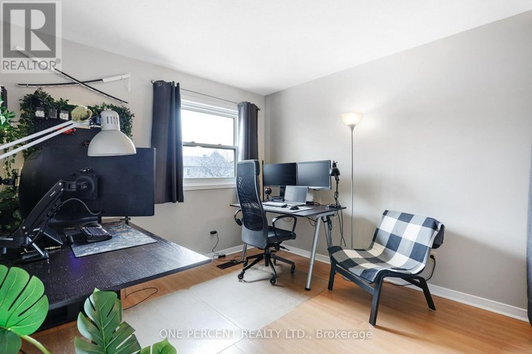 29612741/1570-champneuf-drive/chateauneuf/ottawa/ontario/K1C6B5_30