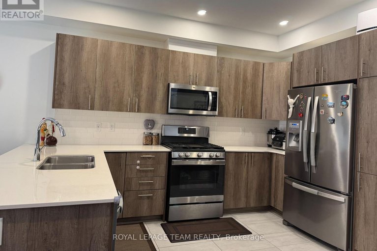 28748327/229-zinnia-way/riverside-southgloucester-glen/ottawa/ontario/K4M0L4_8