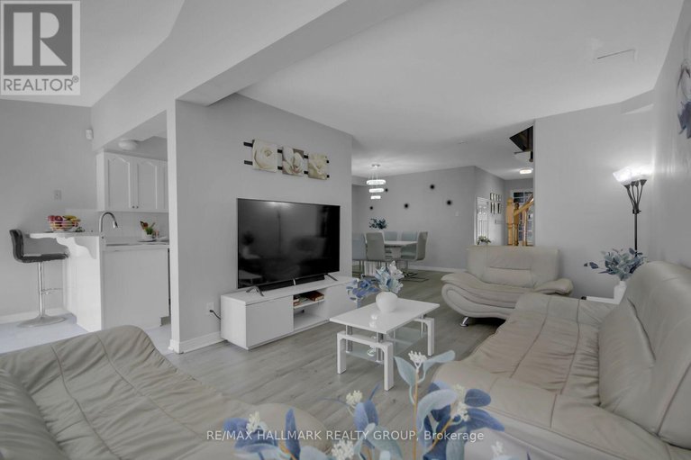 28570311/4320-owl-valley-drive/riverside-southgloucester-glen/ottawa/ontario/K1V1L8_11
